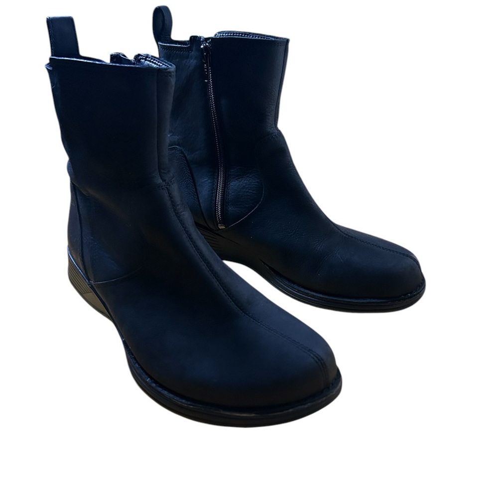 Merrel Women’s Travvy Low Boots Black 8.5 New without box
